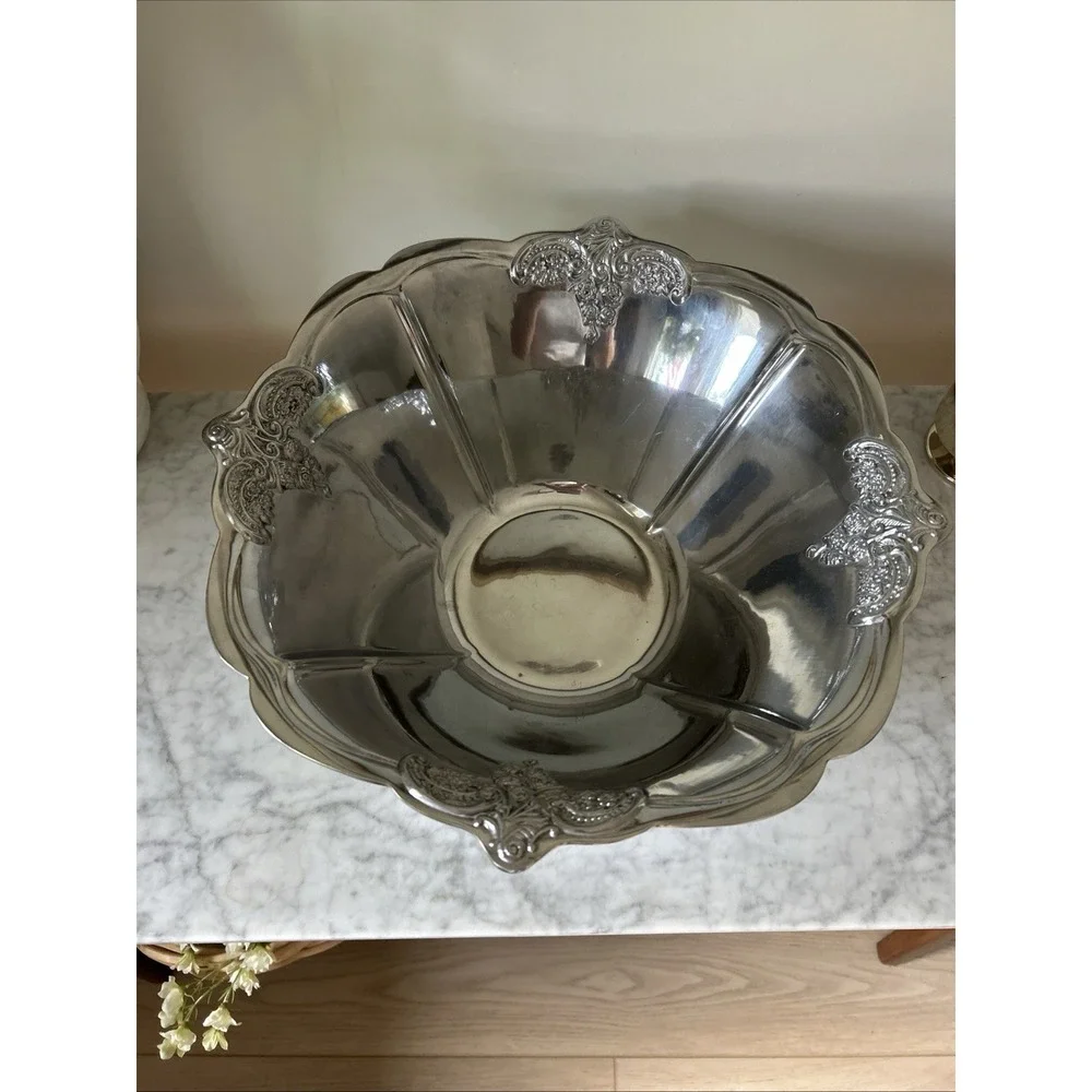 Large Silver Plate Wallace Grand Baroque Serving Bowl 14 Inches Holiday